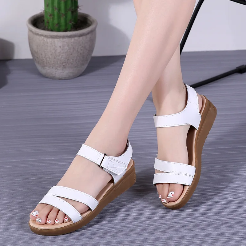 

New Style Summer Casual Versatile WOMEN'S Leather Sandals Simple Anti-slip Wear-Resistant Students Soft Girl Korean-style Beach