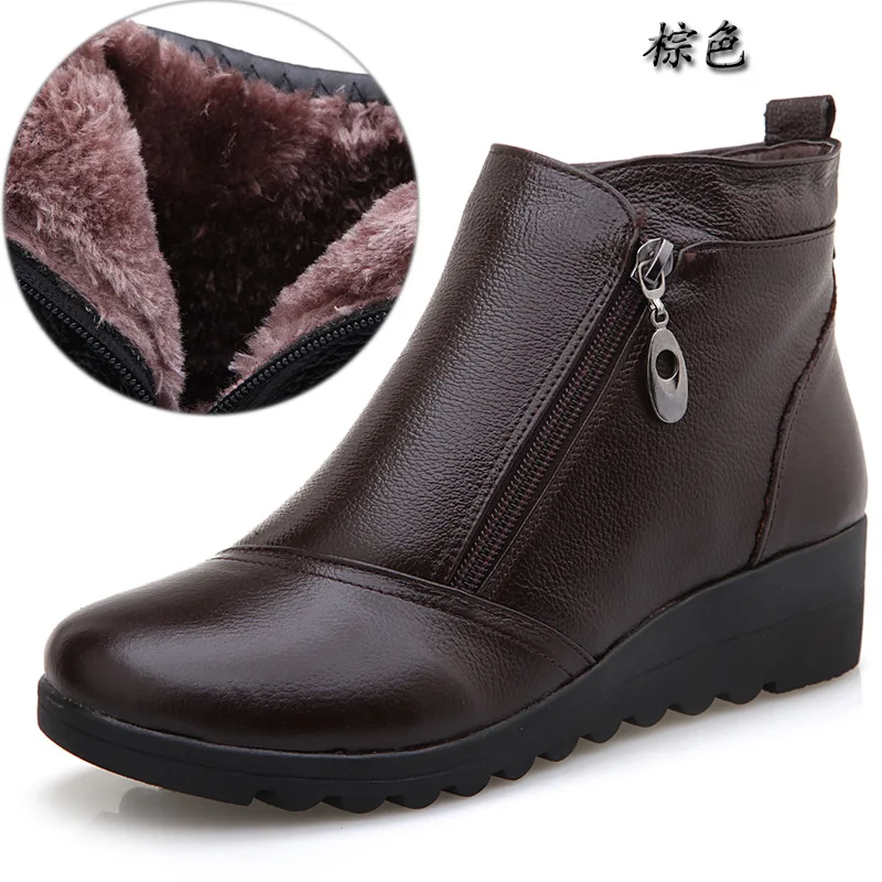 Коричневый SWONCO 43 Plus Size Wedge Shoes Winter Women Black Boots Ankle Wedge Causal Shoes Female Velvet Fur Warm Snow Boots Women - Цвет: Коричневый