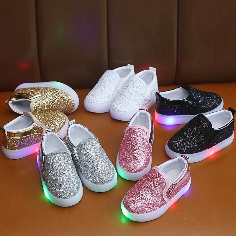 Освещенные кроссовки без застежки для малышей легкая обувь для девочек с блестками Детские кроссовки светодиодные осенние туфли для мальчиков От 1 до 6 лет
