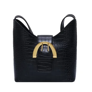 

2020 New Fashion Bags For Women 2019 Vintage Alligator Casual Tote Big Buckle Bucket Bags Beach Travel Handbag Messager Bag