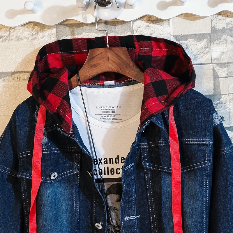 2020 New Men's Hooded Denim Jacket 