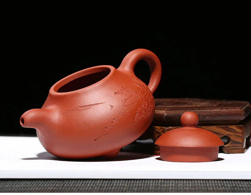 Teapot Yixing Zisha Clay Chinese Handmade Tea Pot Gongfu Tea Set 150ml High Quality New Design Safe Packaging With Gift Box