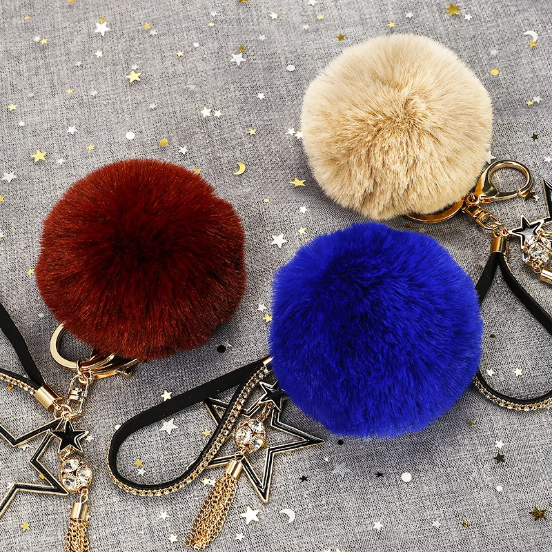 Помпон брелок с шариком из кроличьего меха плюшевый для автомобиля ключей