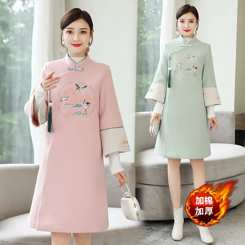 Зимняя плотная стеганая Улучшенная Китайская одежда Cheongsam модная шерстяная куртка большого размера в стиле ретро с вышивкой плащ