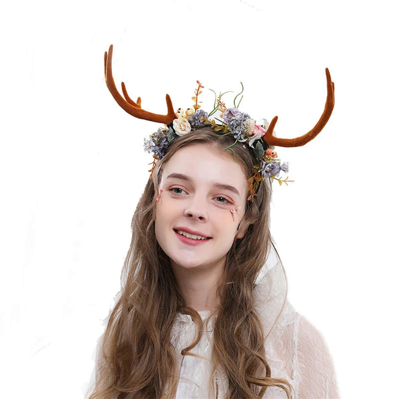 Прическа с оленьими рогами - 84 фото