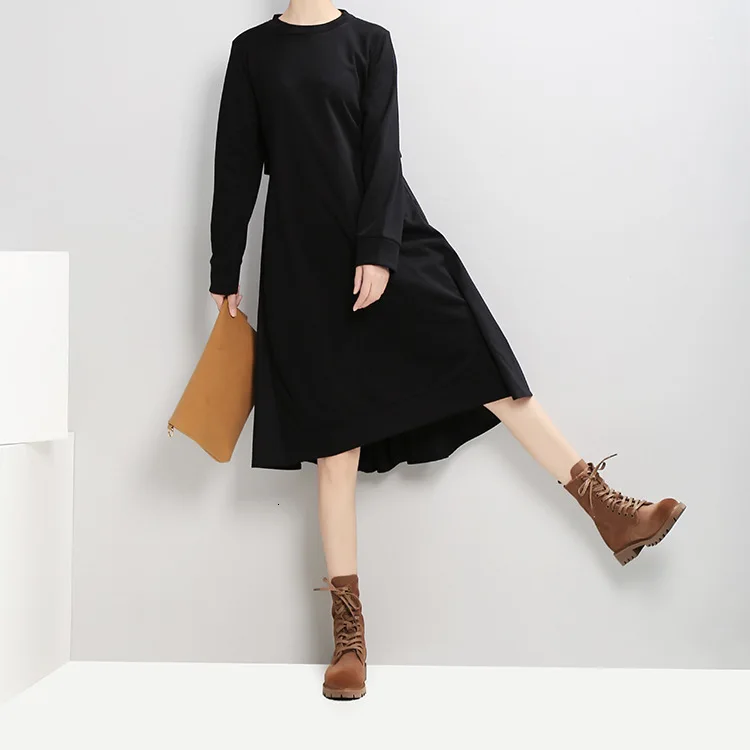 Backless Hollow Out Pleated Dress Women Autumn High Street Long Sleeve Loose Black Dress Women Elegant Black Pleated Dress