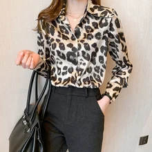 

Vintage Women's Shirt Printed Leopard Blouses for Women Long Sleeve Top Women Polo Neck Button Up Clothing Female 2021 Shirt OL