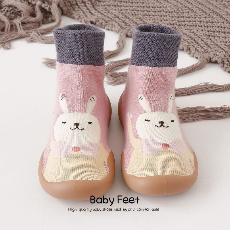 Обувь для малышей нескользящие носки-тапочки для малышей обувь для малышей на мягкой резиновой подошве Носки для малышей с героями мультфильмов детские ботиночки - Цвет: Розовый
