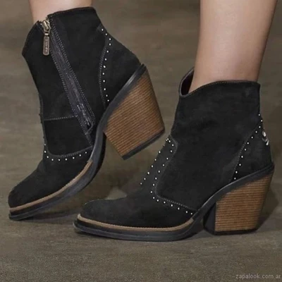 

Retro Rivet Motorcycle Boots Women's Leather Ankle Boots 2019 Gothic Autumn Buckle Low Heel Side Zipper Short Boot Cowboy Shoes