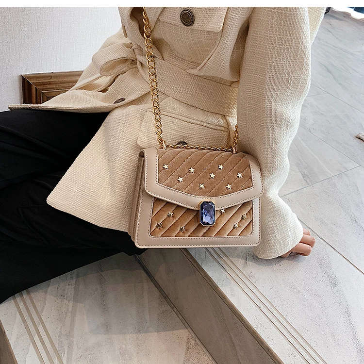 Элегантный женский манжет квадратная сумка модная Новая высококачественная бархатная женская дизайнерская сумка с заклепками и цепочкой сумка-мессенджер
