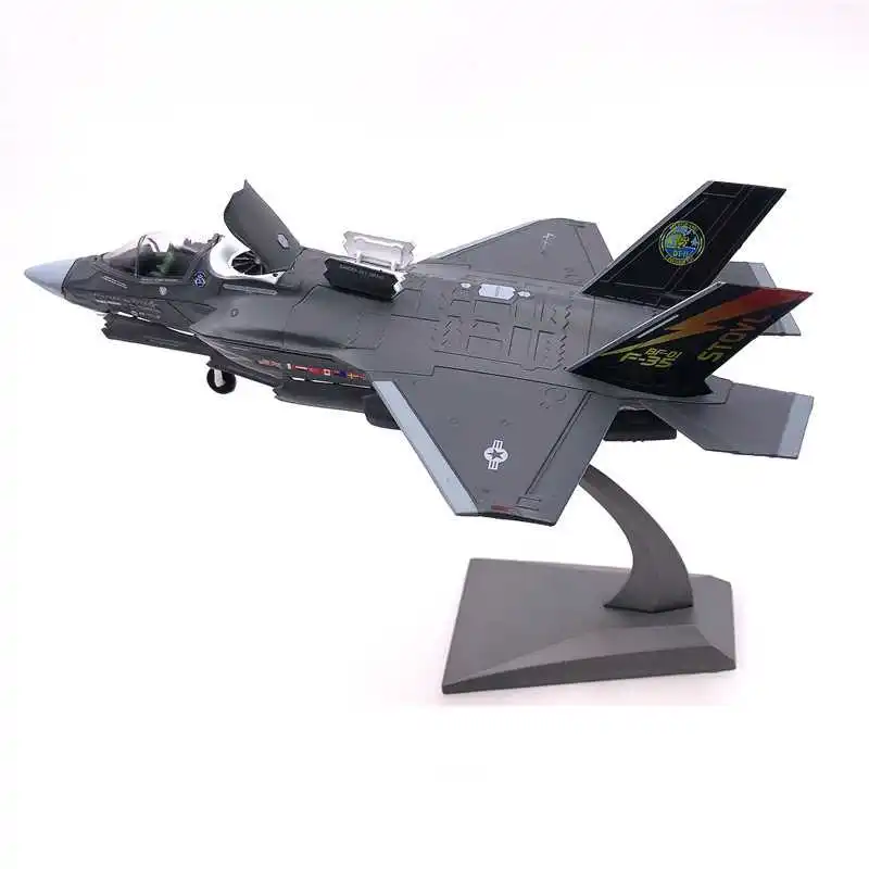 F-35 1/72スケールモデル Academy 1/72 scale F-35A Lightning II | Finescale Modeler