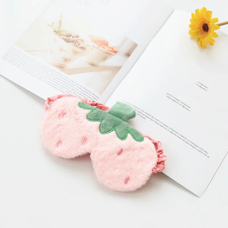 Light strawberry Зимняя мультяшная 3D маска для глаз, милая плюшевая маска для глаз с фруктами, маска для глаз, подходит для путешествий, дома, вечерние, подарки - Цвет: Light strawberry