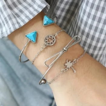 

Charm Set Bracelet Sales Temperament Geometric Coconut Tree Hollow Bow Bracelet Bracelet Simple Opening Female Bracelet