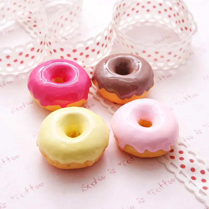 

6pcs 23mm Resin Mini Food Donuts Biscuit Dollhouse Miniature Kitchen Decoration for Children Kid Jewelry Making Accessories