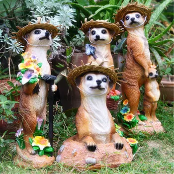 

Countryside Style Straw Hat Meerkat Colophony Crafts Decoration Marmot Model Home Courtyard Balcony Art Decor X5498