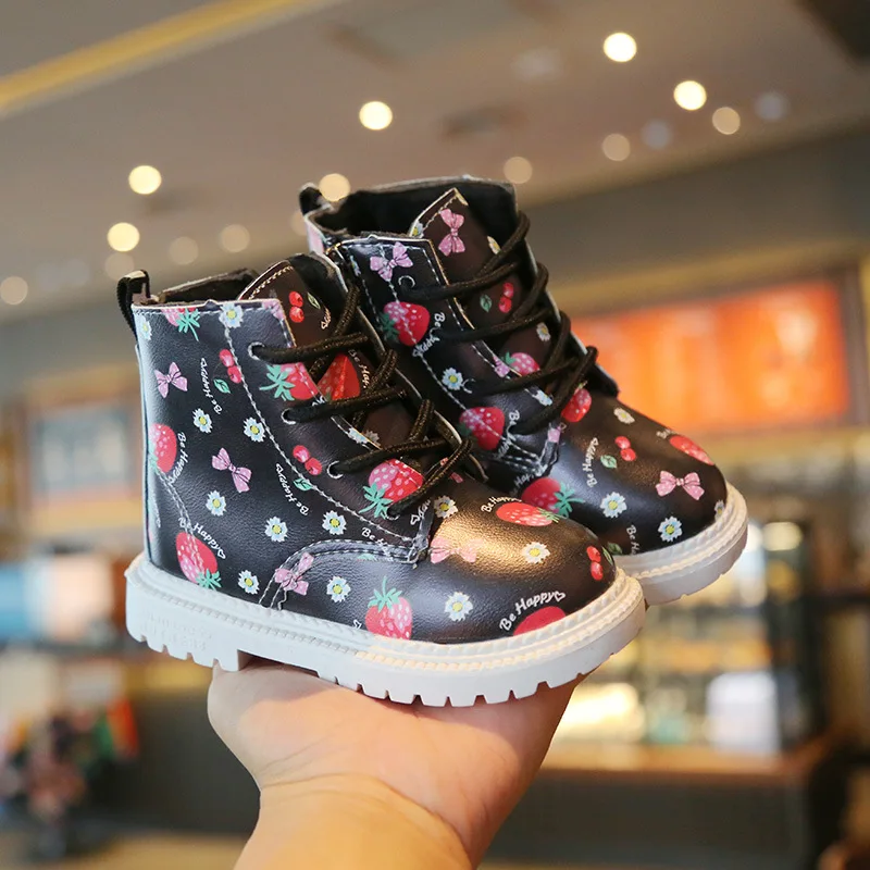 

Winter Toddler Girl Shoes for Kids Sneakers Pink Strawberry Fruit Princess Shoes Snow Black Leather Boots Fotton Wool Warm Boots
