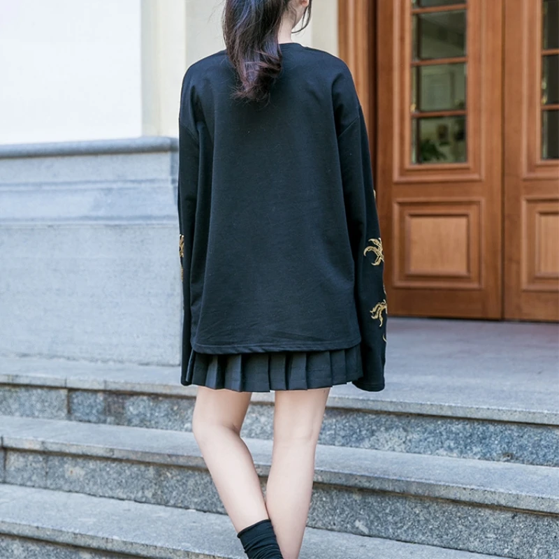  2019 Aautumn Sweatshirt Women Fashion Brand Dragon Embroidery Sweatshirt Female Casual Long Sleeve 