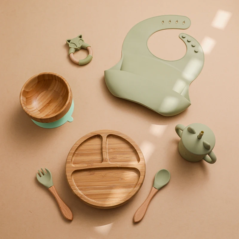 7Pcs Wooden Feeding Tableware Sets Kids Feeding Supplies Bamboo Dishes with Silicone Straw Cup Children Dinnerware Gift Set