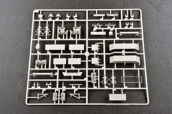 Trumpeter 01040 1/35 US M901 пусковая станция с MIM-104F системой патриота Сэма(PAC-3