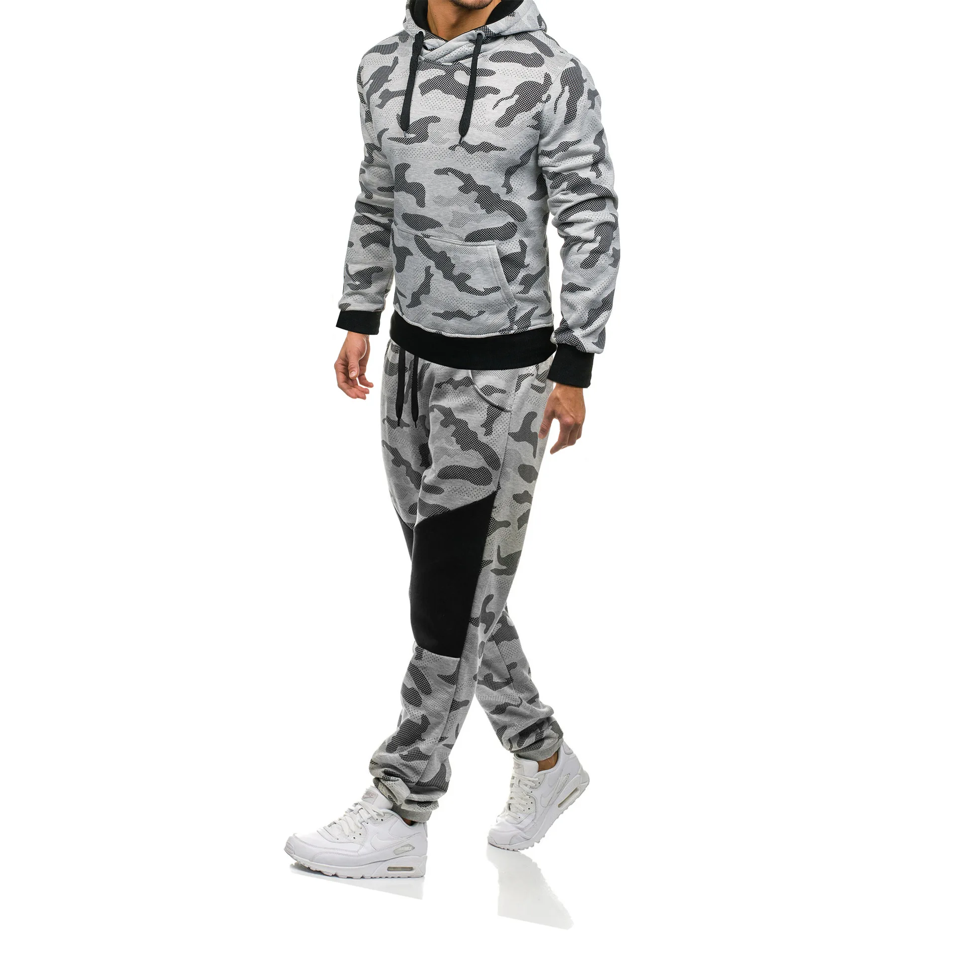 

2018 Men-Style Camouflage Men's Sports Leisure Suit 3912