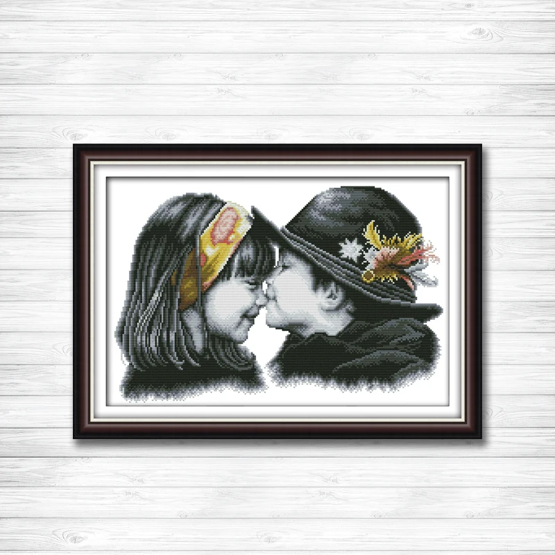 

Lovely lovers 11CT counted print on Canvas DMC 14CT Cross Stitch Embroider kit Needlework Set boy and girl kiss House Home Decor