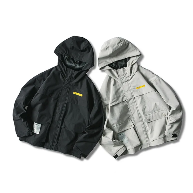 

2019 Autumn And Winter Men's New Casual Solid Color Large Pocket Decoration Hooded Jacket Loose Temperament Trend Cotton