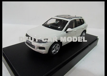 Литье под давлением 1:43 сплав TOUAREG автомобиль модель детских игрушечных автомобилей авторизованный игрушки для детей - Цвет: White