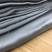 Шелковая ткань из шелкового шармеза сатин, ширина: 138 см, толщина: 16 мм, Длина: 900 см, Цвет: серо-зеленый,# TONG400