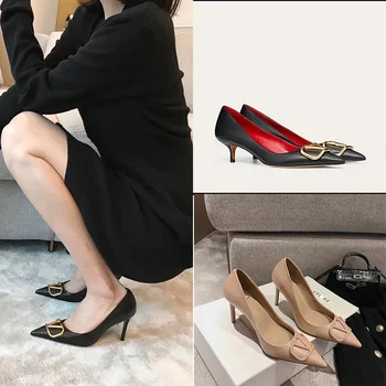 

High-heeled shoes women's thin heels 2020 all-match temperament metal V buckle French pointed single shoes shallow-mouth women's