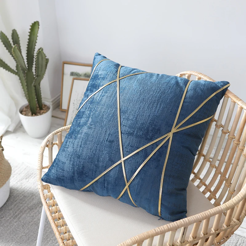 

New Fashion Geometric Lines Cushion Cover Soft Plush Solid Color Throw Pillow Cover Sofa Bedside Home Decoration 3 sizes Pillows