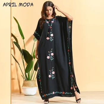 

Plus Size Printed Ruffled Women's Dress Bat Mid-Sleeve Embroidered Pleated Bohemian Contrast Color Stitching Round Neck Dresses