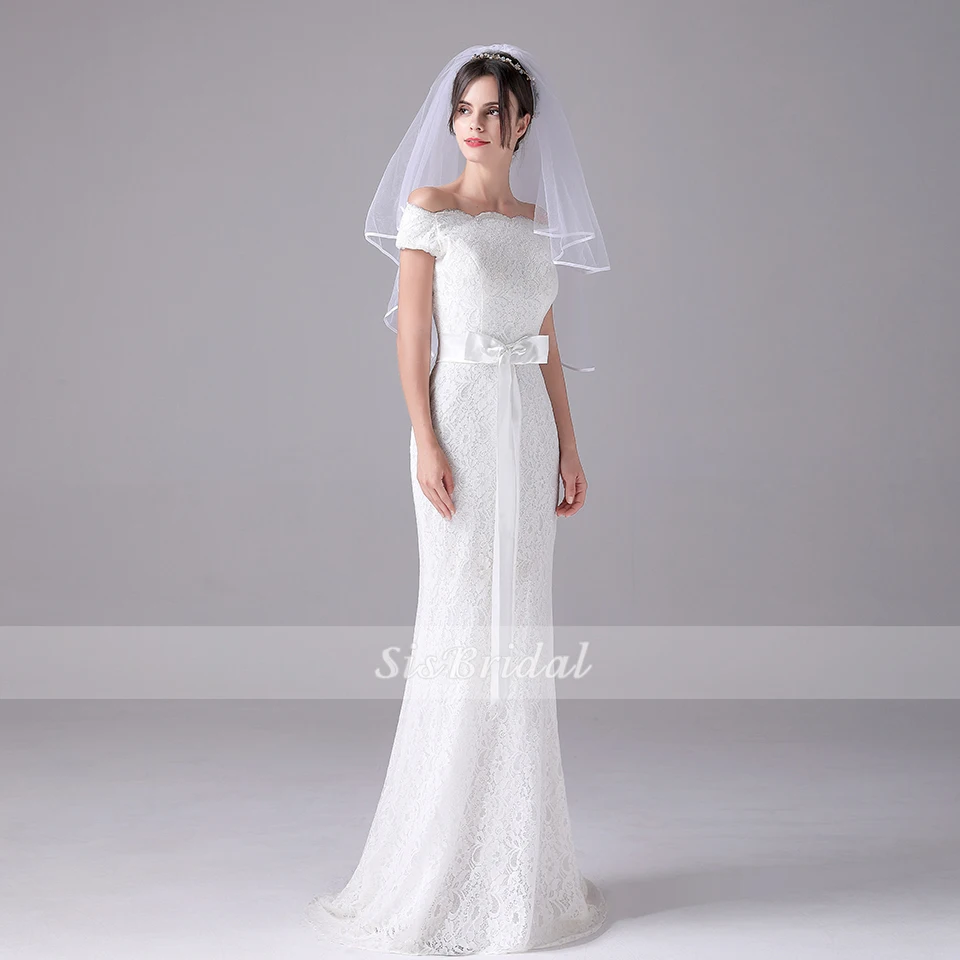 

Sheath/Column Off The Shoulder Sweep Train Lace Wedding Dress For Wedding Party