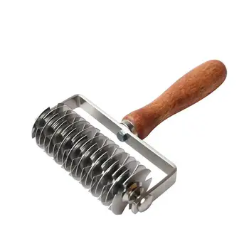 

1Pcs High Quality Baking Tools Practical Stainless Steel Wooden Handle Roller Cutter Snack Hob Pizza Roller Cutter