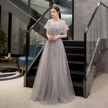 Elegant Gray Evening Dresses with Short Sleeves New Design Beaded Crystals Prom Party Gowns Tulle Floor Length Zipper Back