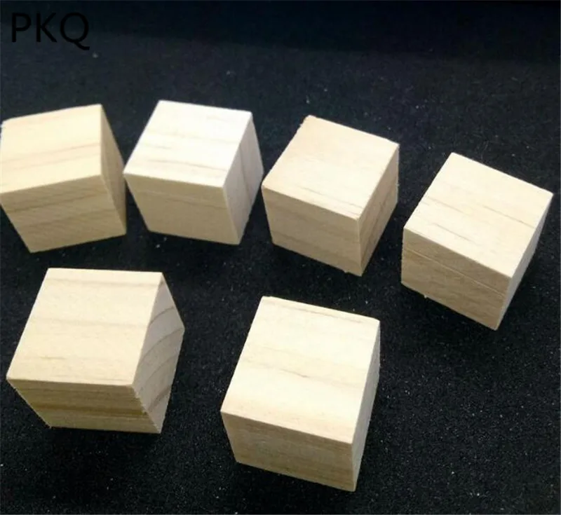 

30mm/40mm/50mm Natural Wooden Square Blocks Cubes Embellishment for Woodwork Craft DIY Gift