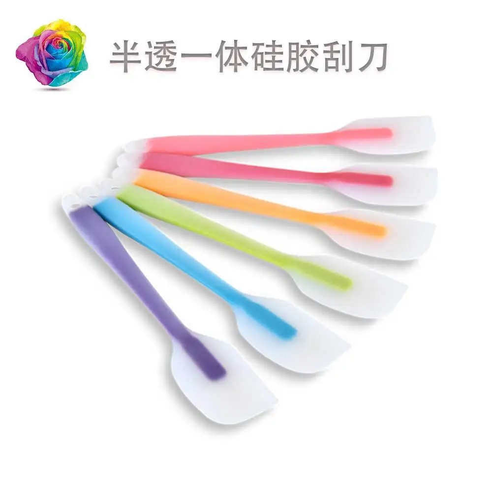  Multi-function small-size semi-transparent scraper as cake tool cream knife and knife-cutting and b