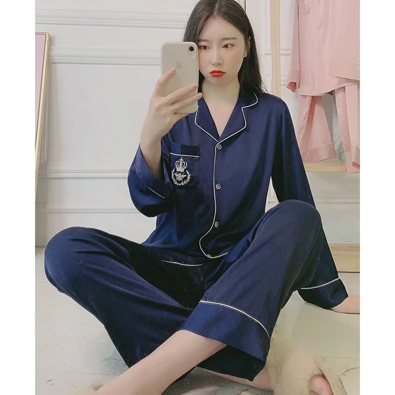 

Spring and Autumn Women's Pajamas Long Sleeve Suit Silk Oversize Homewear Thin Style Can Be Weared Out Satin Pure Color Pajamas