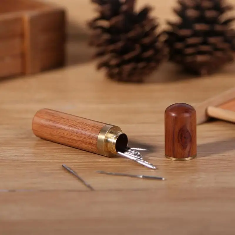 

2019 New Hand Sewing Needles Wood Box Embroidery Mending Holder Durable Practical Tool Organizer Bottle Container Housing Case