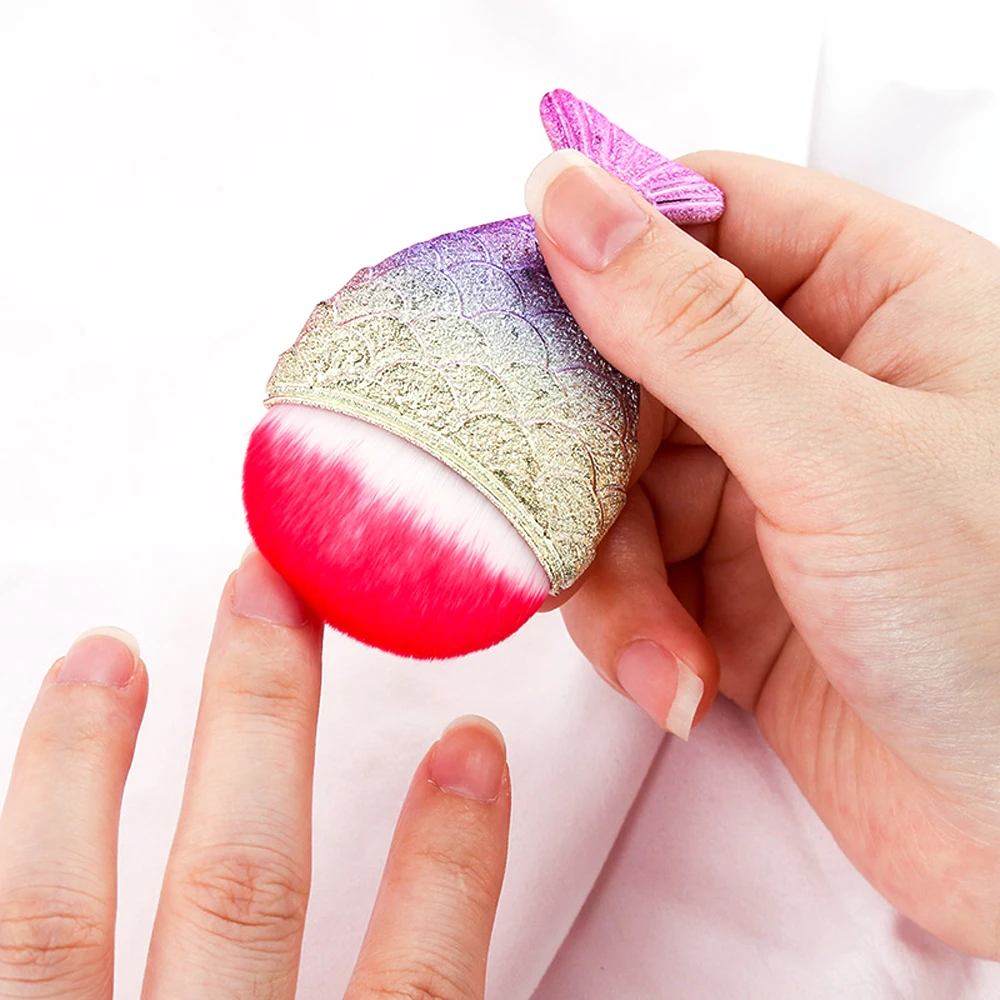 Fish Tail Shape Nail Brush Fishtail Bottom Cosmetic Brushes Soft Cleaning Dust Powder for Nails Care Manicure Tool