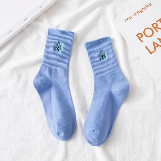 Hot Sale 2021 new fashion Korean style ladies socks simulation printing butterfly socks cute embroidered dinosaur socks 15