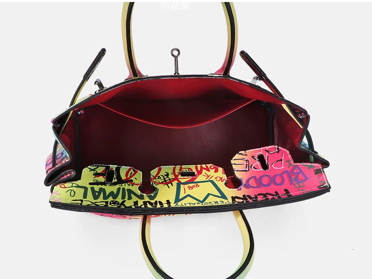 11944861464_27096547