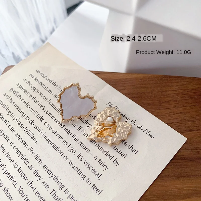 Korean Style Small Elegant Simulated Pearl Round Ear Clips No Hole Simple Geometric Baroque Pearls Clip on Earrings No Piercing 