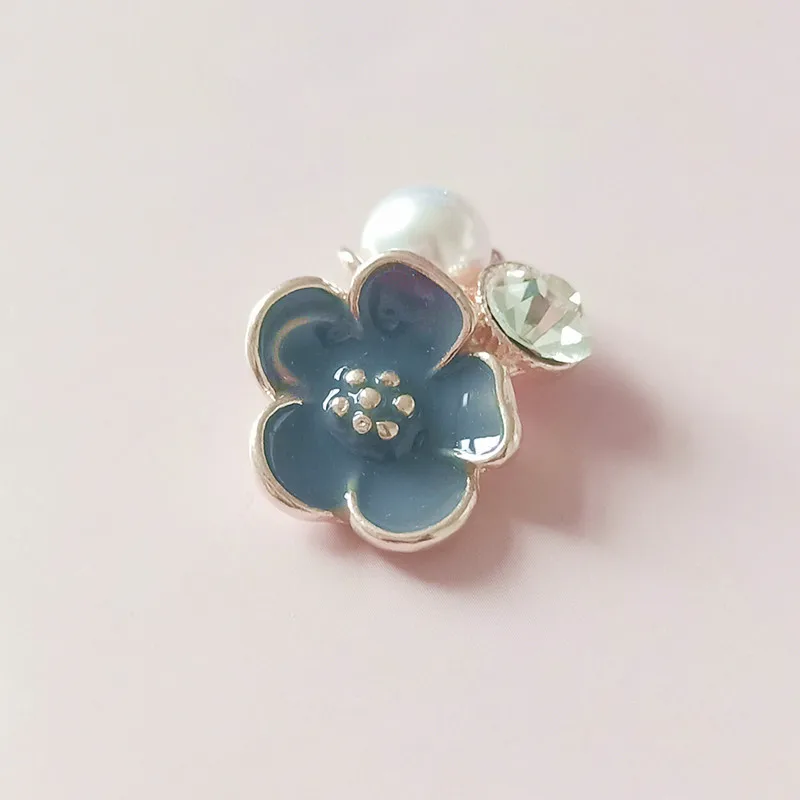 

50pcs 20*24mm Gold Color Imitation Pearl Flower Charm Enamel Pendants for Clothing DIY Handmade Hairpin Fashion Jewelry Making