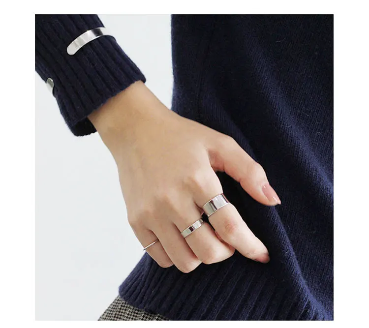 3643776803_514610680