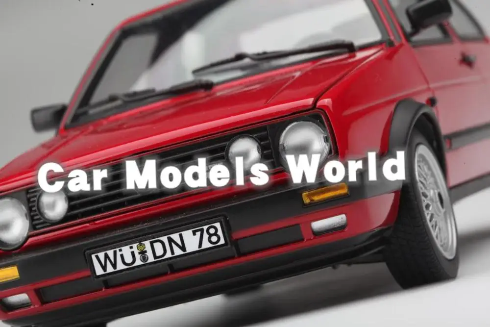 Литая модель автомобиля для Norev Golf GTI 1990 1:18(красный)+ маленький подарок