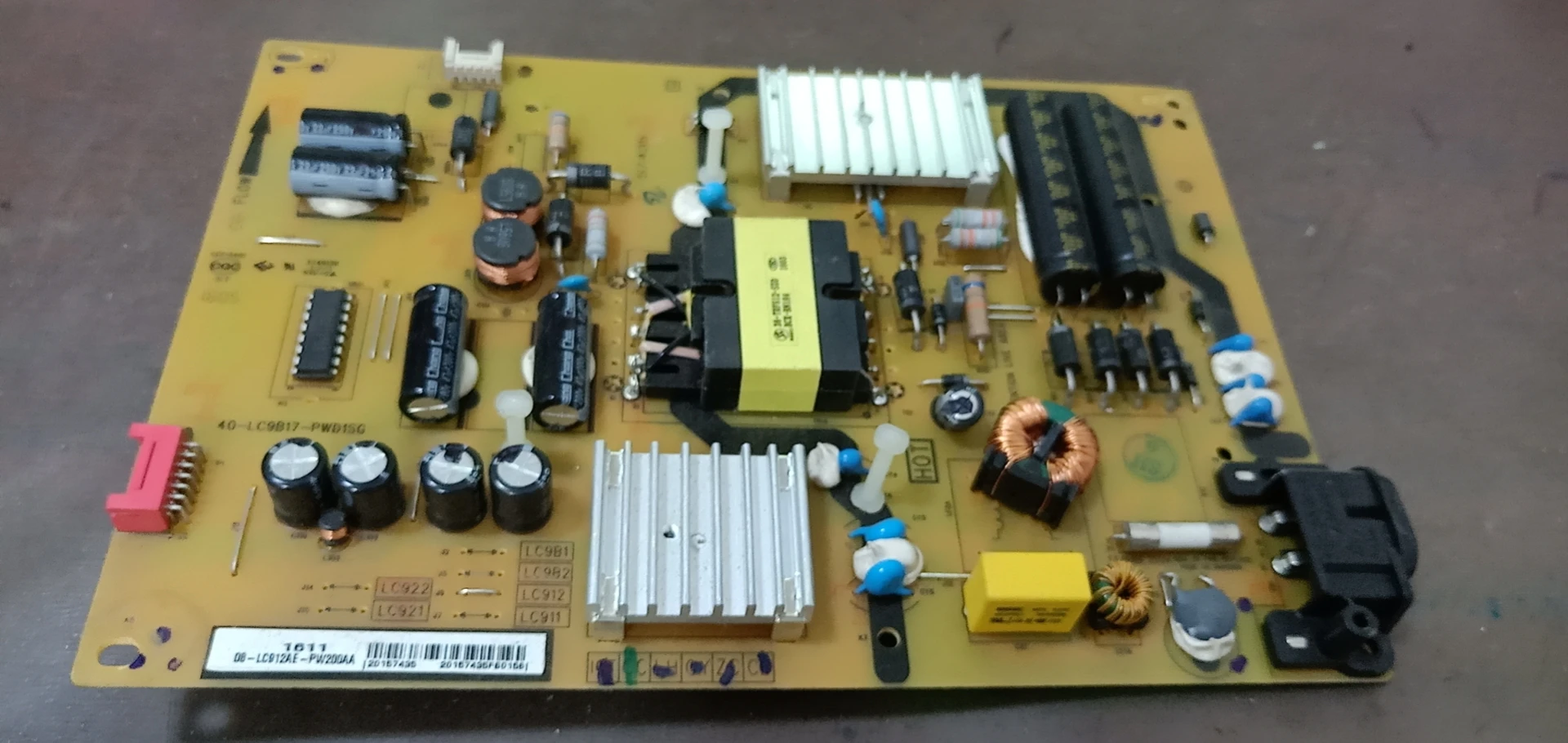 L43P1 - power F 40 LC9B17 PWD1SG 08 LC912AE PW200AA | Компьютеры и офис