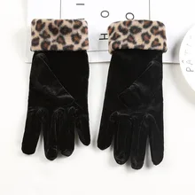 Women driving gloves gold velvet leopard gloves women sexy etiquette mittens autumn winter warm elastic cycling mittens D14