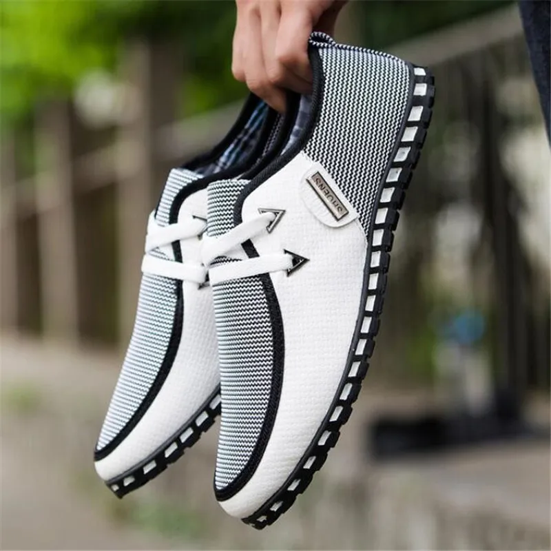 

Spring autumn new Zapatillas men's lazy driving shoes casual wild tide men's shoes sneakers breathable peas Brogue shoes 39-47