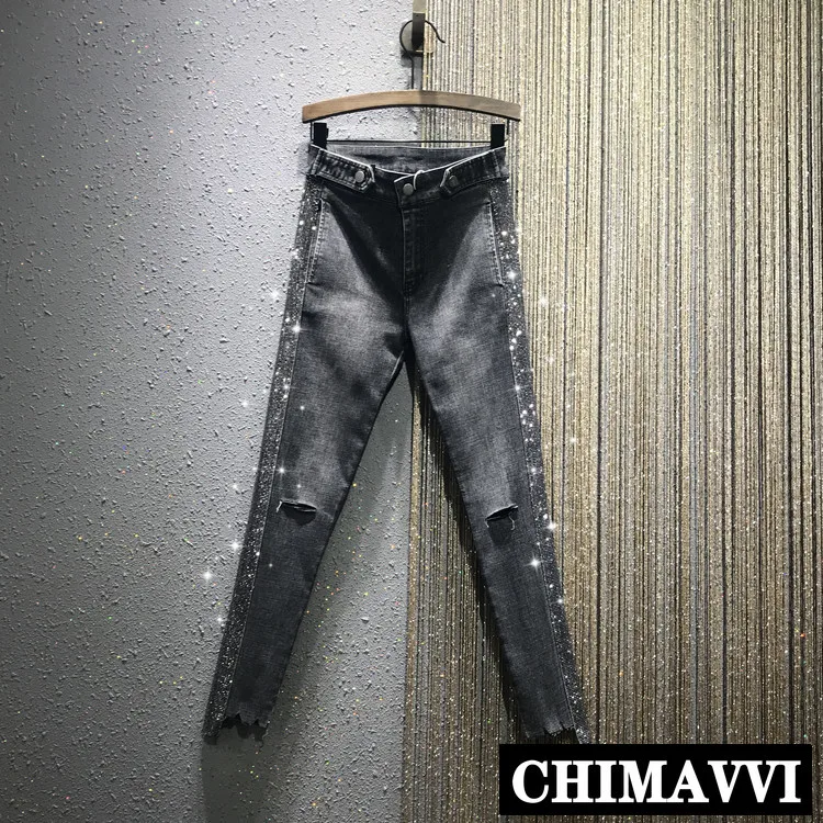 Женские джинсы с высокой талией облегающие стрейч со стразами по бокам Новинка