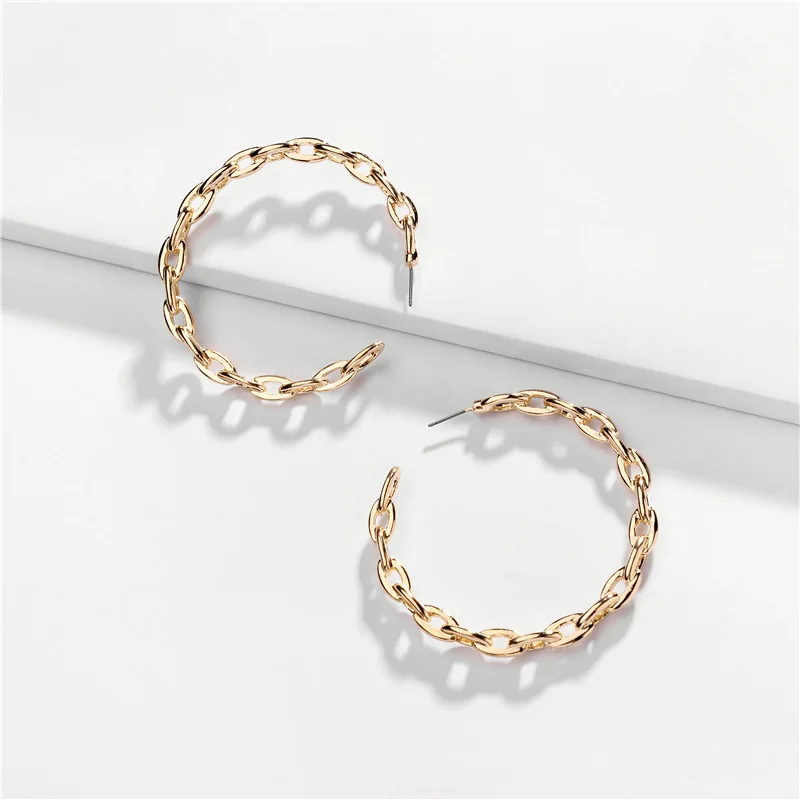 

Gold Color Alloy Twisted Hoop Earrings for Women New Design C Shape Link Chain Hoop Earrings Minimalist Jewelry